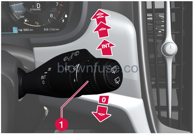 2023 Volvo V60 Recharge Plug-in Hybrid Windscreen and rear window fig 3