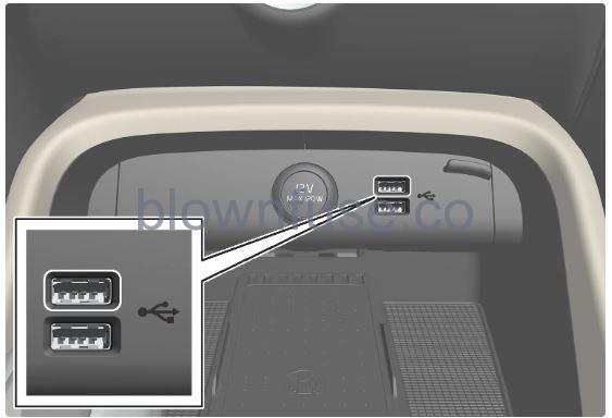 2023-Volvo-XC40-Media-player-fig-14