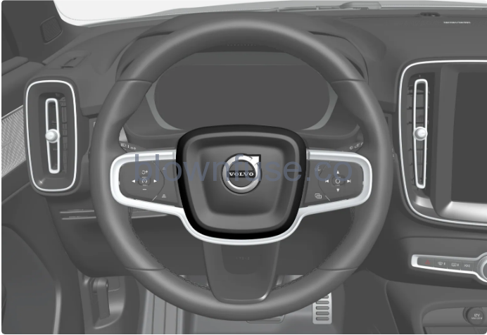 2023-Volvo-XC40-Steering-wheel-fig-3