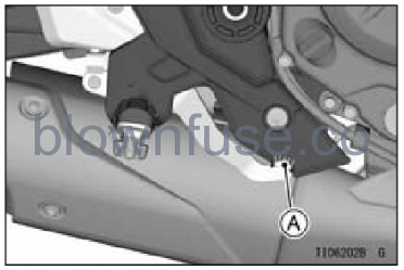 2022-Kawasaki-NINJA-650-ABS-Braking-Fig-02