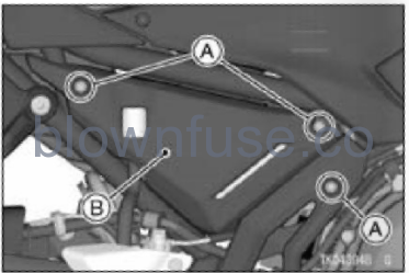 2022-Kawasaki-NINJA-650-ABS-MAINTENANCE-AND-ADJUSTMENT-Fig- (16)