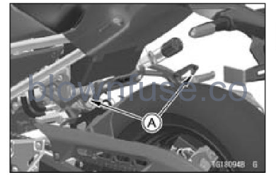 2022-Kawasaki-Z900-SE-general-information-fig- (114)