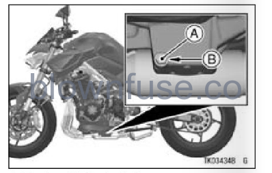 2022-Kawasaki-Z900-SE-maintainance-adjustment-fig (31)