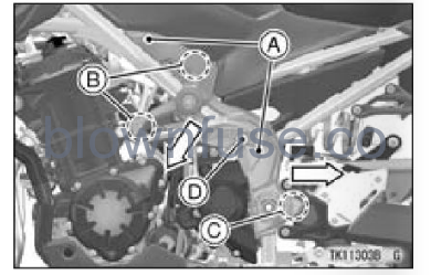 2022-Kawasaki-Z900-SE-maintainance-adjustment-fig (39)