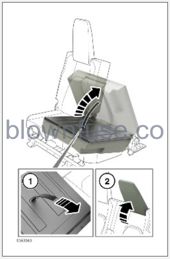 2022-Land-Rover-DEFENDER-REAR-SEATS-fig-9