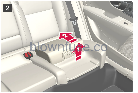 2022-Volvo-S90-Integrated-child-seat-fig- (5)