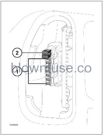 2023-Land-Rover-NEW-RANGE-ROVER-FUSES-FIG-3