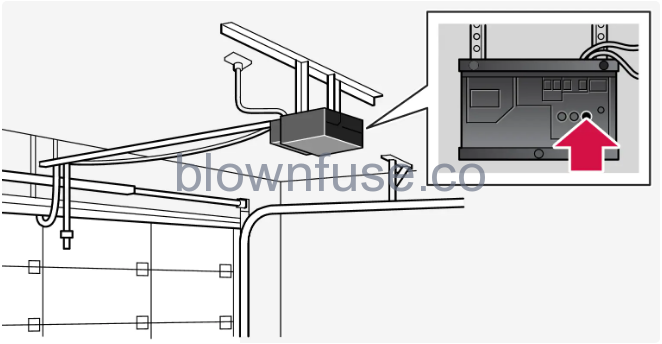 2023-Volvo-V60-Recharge-Plug-in-Hybrid-HomeLink-FIG-2