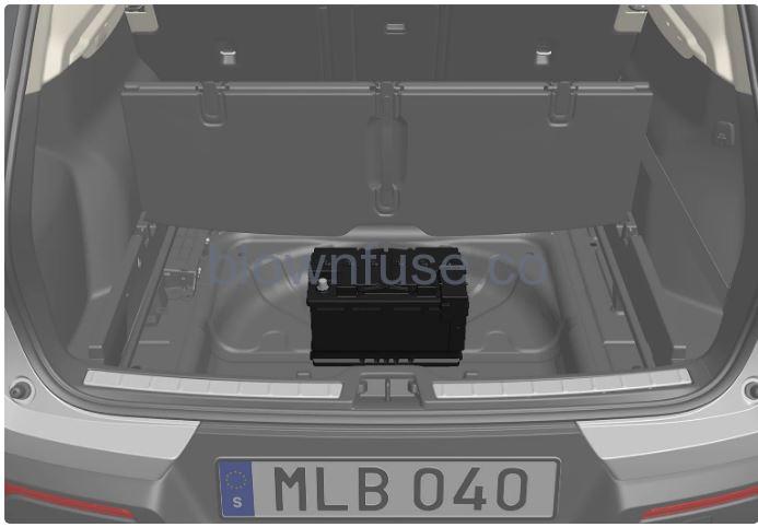 2023-Volvo-XC40-Recharge-Plug-in-Hybrid-Battery-FIG-20