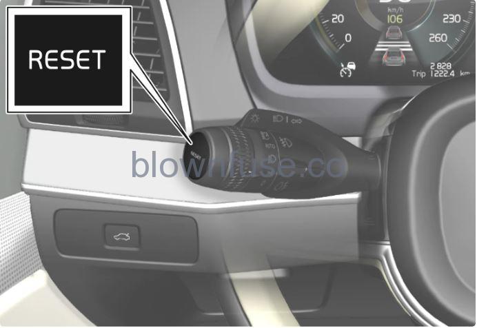 2023-Volvo-XC40-Recharge-Pure-Electric-Trip-computer-fig-6