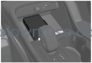 2023-Volvo-XC40-Recharge-Pure-Phone-fig-9