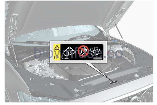 2023 Volvo XC90 Recharge Plug-in Hybrid Engine compartment fig 6