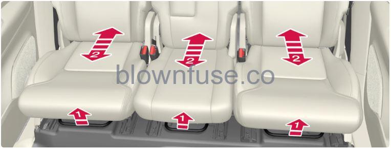 2023-Volvo-XC90-Recharge-Plug-in-Hybrid-Rear-seat-FIG-1