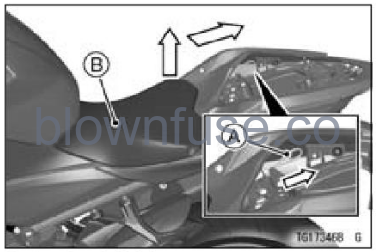 2022-Kawasaki-NINJA-400-ABS-FIG-50