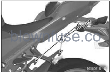 2022-Kawasaki-NINJA-400-ABS-FIG-54