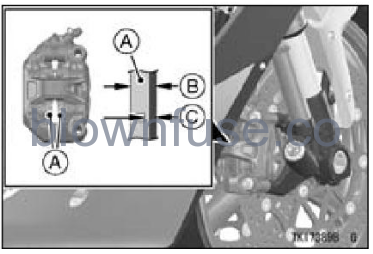 2022-Kawasaki-NINJA-ZX-10R-MAINTENANCE-AND-ADJUSTMENT-FIG-26