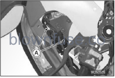 2022-Kawasaki-NINJA-ZX-10R-MAINTENANCE-AND-ADJUSTMENT-FIG-47