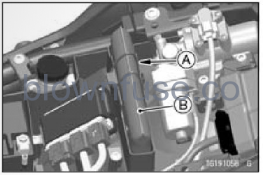 2022-Kawasaki-VERSYS-1000-SE-LT+-fig-121