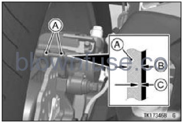 2022-Kawasaki-VERSYS-1000-SE-LT+-fig-32