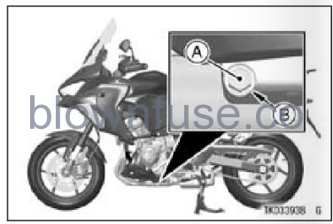 2022-Kawasaki-VERSYS-1000-SE-LT+-fig-8