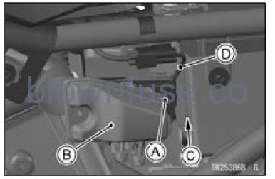 2022-Kawasaki-VERSYS-650-ABS-fig-75