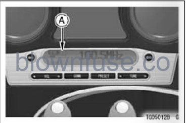 2022-Kawasaki-VULCAN-1700-VAQUERO-ABS-fig-34