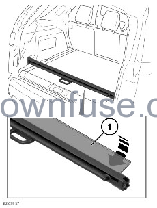 2022-Land-Rover-Discovery-Load-Carrying-fig-2