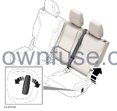 2022-Land-Rover-Discovery-Rear-Seats-fig-5