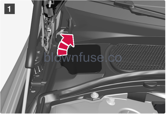 2022-Volvo-V60-Engine-compartment-Fig-09