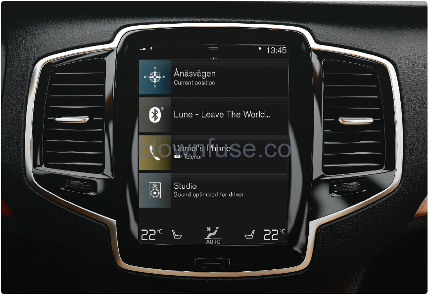 2022-Volvo-V60-Phone-connection-Fig-02