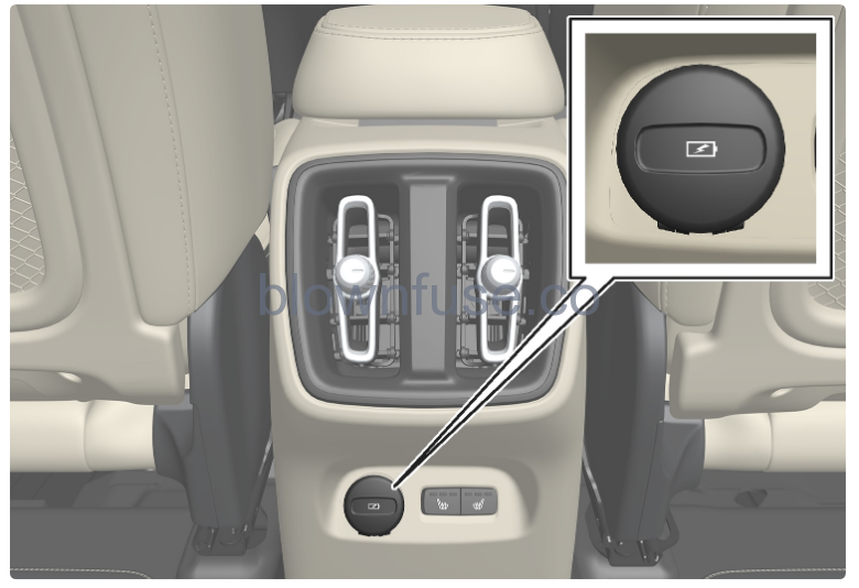 2022-Volvo-XC40-Media-player-FIG-19