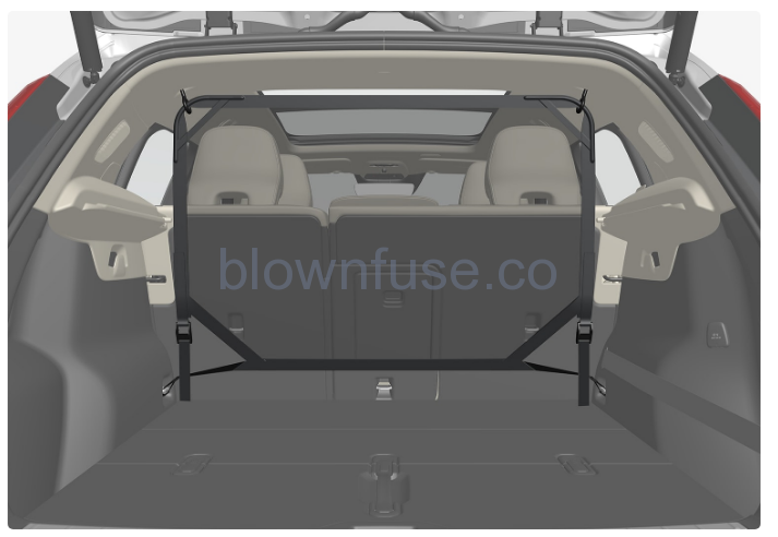 2022-Volvo-XC40-Safety-net,-safety-grille-and-cargo-cover-fig-1