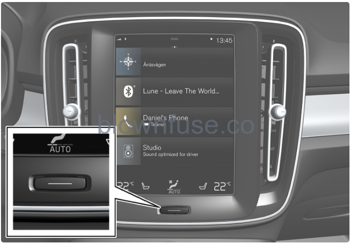 2022-Volvo-XC40-Your-Volvo-Centre-display-fig-1