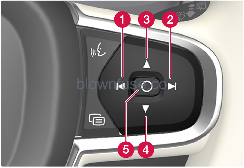 2022 XC60 Volvo Head-up-Display-Fig-02