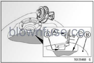 2022-Kawasaki-Z900-RS-fig-63