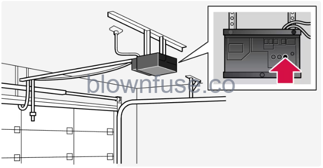 2022 Volvo S90 Recharge Plug-in Hybrid HomeLink-Fig-02