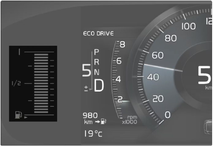 2022 XC90 Volvo Fuel-Fig-02