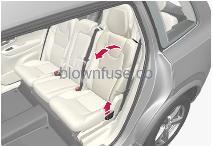 2022-XC90-Volvo-Rear-seat-fig-11