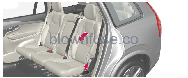 2022-XC90-Volvo-Rear-seat-fig-9